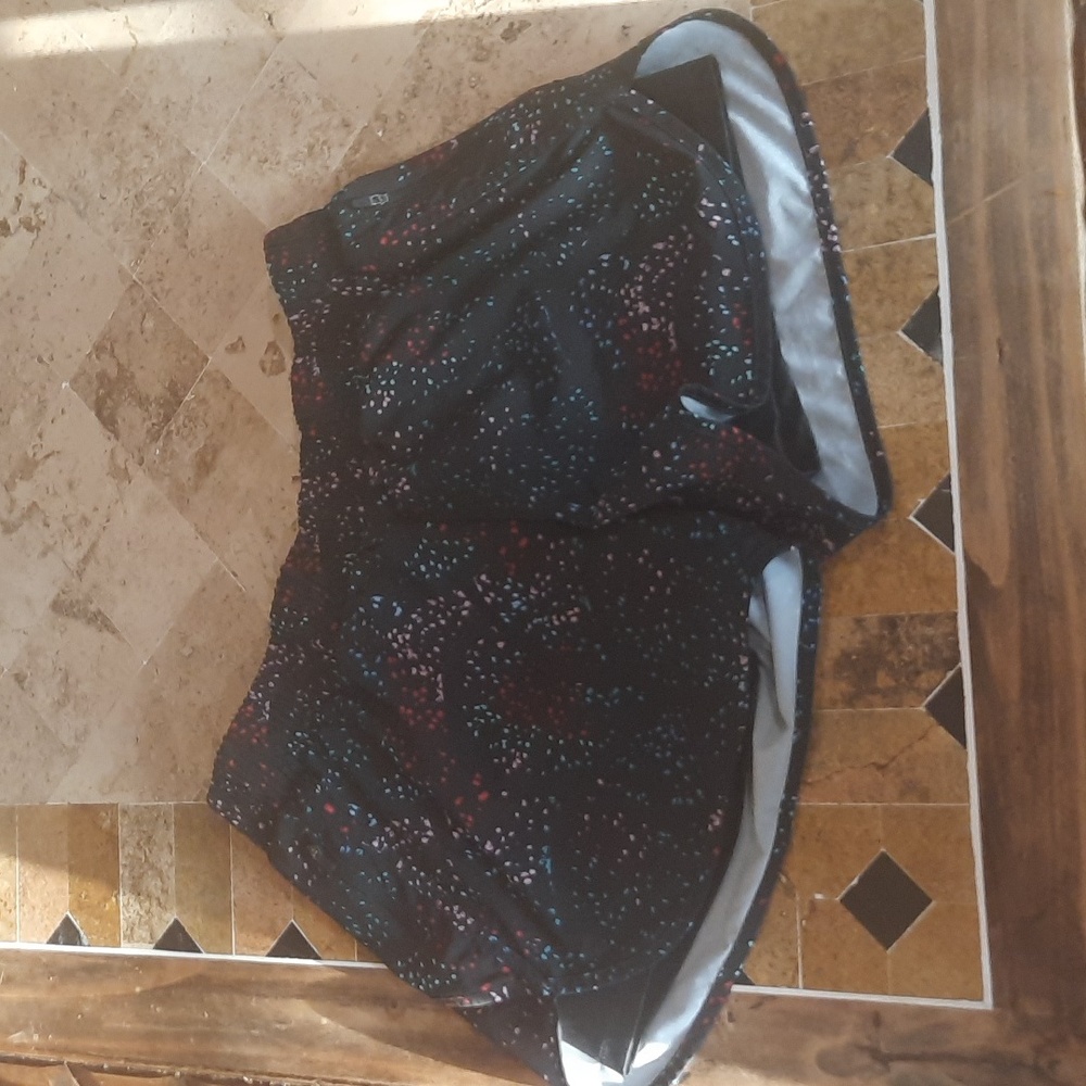 Athletic shorts